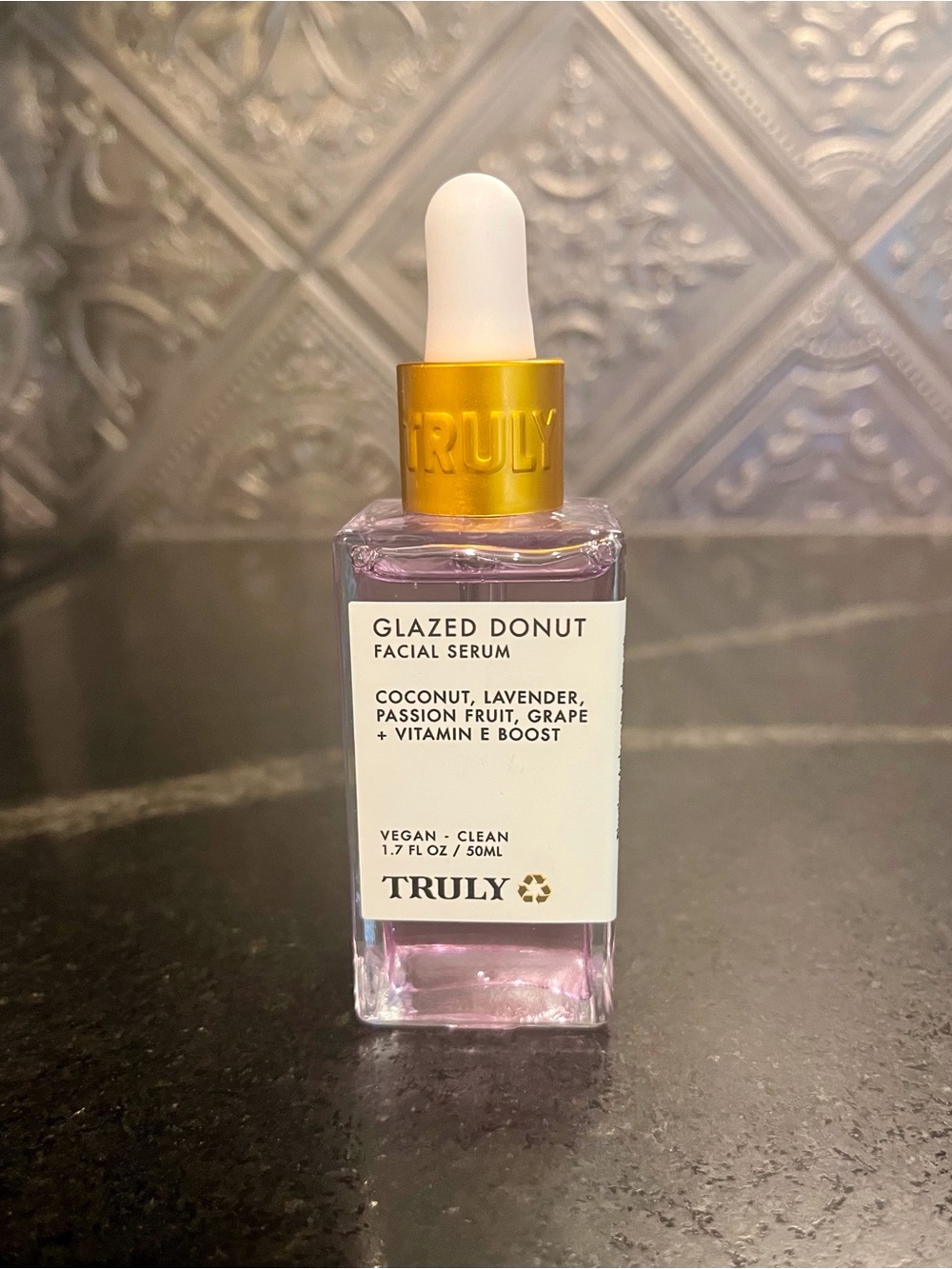 TRULY Glazed Donut Facial Serum